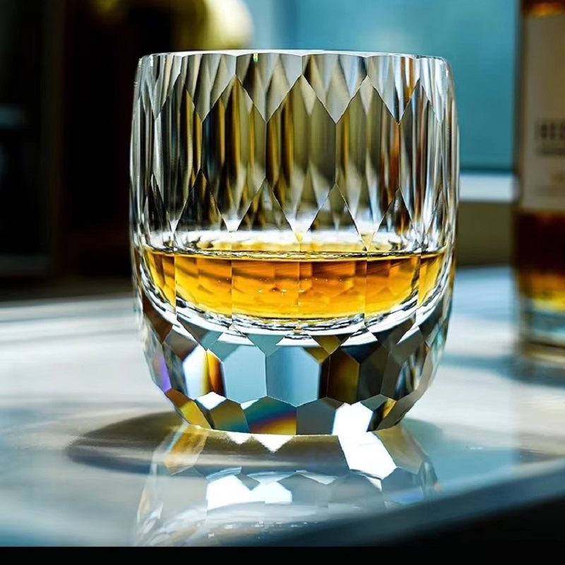 Japon El Yapımı Oymalı Kristal - Whisky Beer And Wine incelemesi ve fiyatı